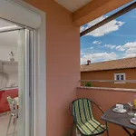 Konukevi Gloria 3*