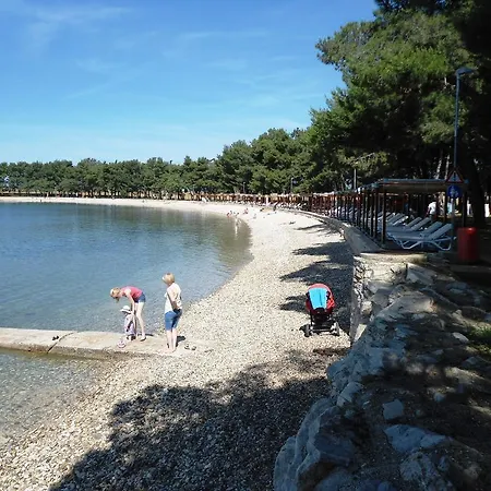 Πανσιόν Gloria 3*